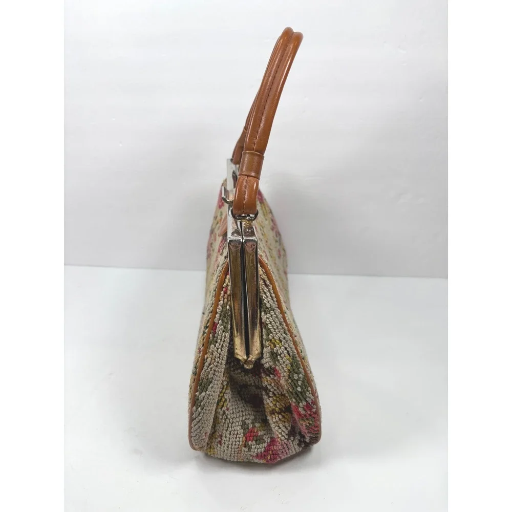 Vintage Medium Handbag Floral Tapestry Needlepoint Top Handle Cottage Grandma